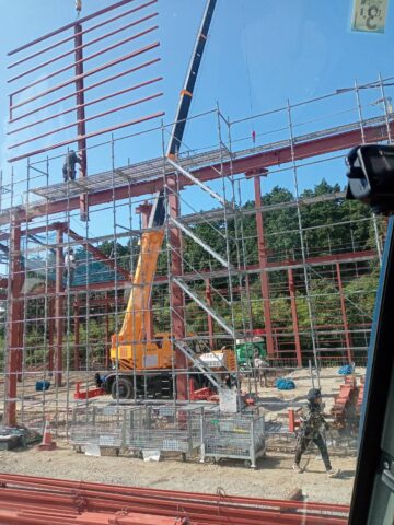 いなべ　鉄骨建て方　作業中５
